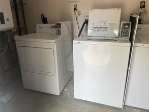 120 Gesler St in Providence, RI - Foto de edificio - Building Photo