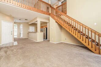 1214 Lone Wolf Trail in Carrollton, TX - Building Photo - Building Photo