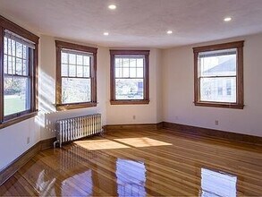 23 Wellington St in Arlington, MA - Building Photo - Building Photo