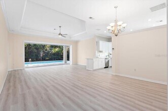 700 Silk Oak Dr in Venice, FL - Building Photo - Building Photo