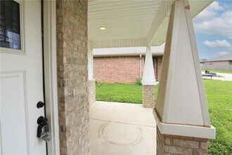 501 NW 59th Ave in Bentonville, AR - Building Photo - Building Photo