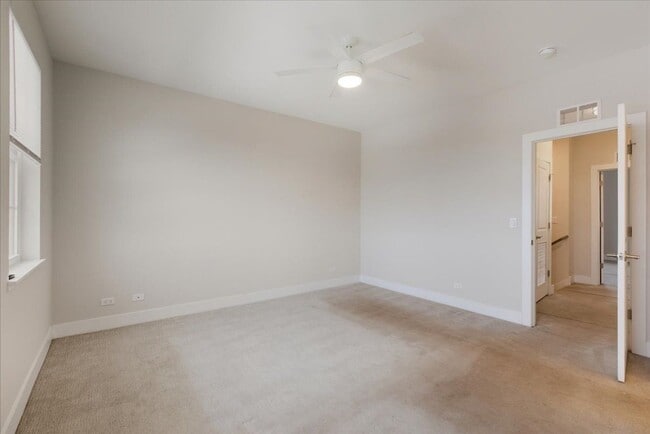 10604 Alice Mae Ct in Orland Park, IL - Foto de edificio - Building Photo