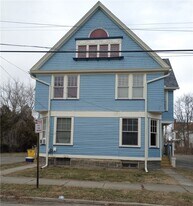 362 W Gray St in Elmira, NY - Building Photo