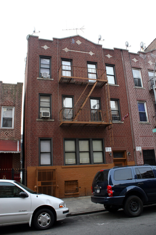 2778 Valentine Ave in Bronx, NY - Foto de edificio - Building Photo