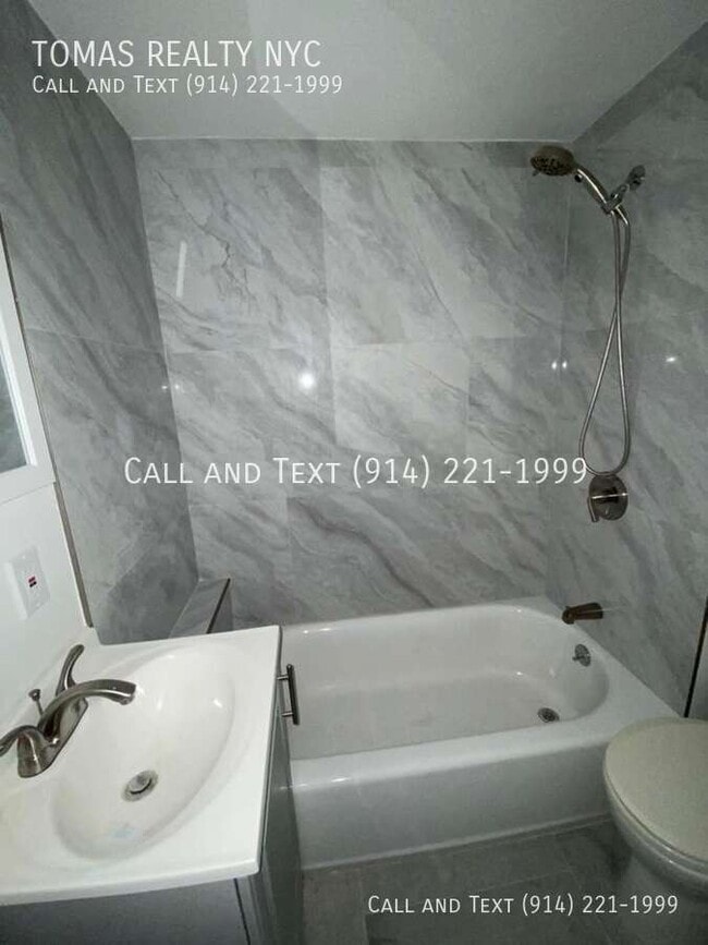 109 Linden St in Yonkers, NY - Building Photo - Building Photo