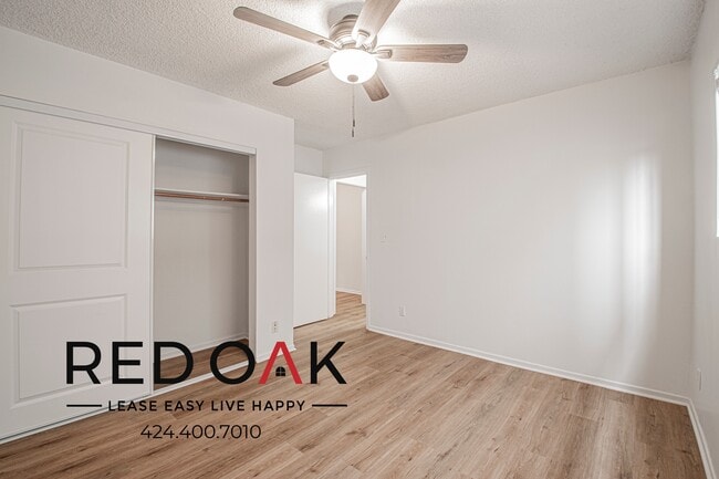 916 S Carondelet St in Los Angeles, CA - Building Photo - Building Photo