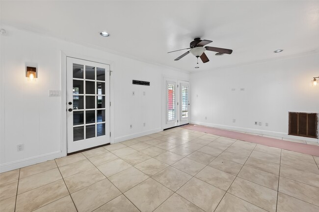 property at 10309 Ivyridge Rd