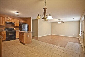 3012 S B St in Rogers, AR - Building Photo - Building Photo