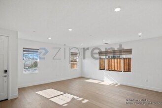 53 W San Francisco Dr in Mountain House, CA - Foto de edificio - Building Photo