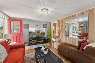 742 E Park Ave in Savannah, GA - Building Photo - Building Photo
