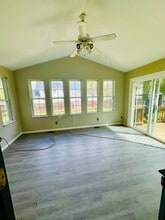 114 Fairfax Dr in Stephens City, VA - Building Photo - Building Photo