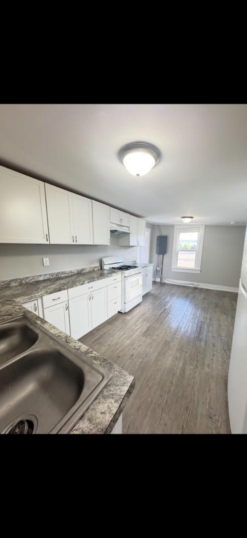 property at 1816 N Denby Ave