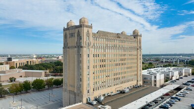 Texas & Pacific Lofts in Fort Worth, TX - Building Photo - Building Photo