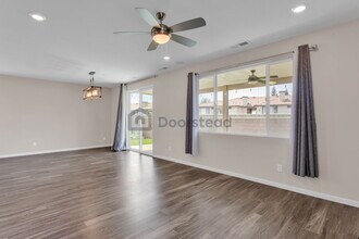 6112 Mehrten Cir in Rocklin, CA - Building Photo - Building Photo