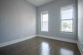 1044 W 18th St, Unit 3F in Chicago, IL - Building Photo - Building Photo