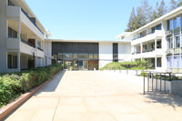 230 - Atherton Park Forest in Menlo Park, CA - Foto de edificio - Building Photo