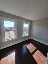 93 Maple Ave in Hartford, CT - Building Photo - Building Photo