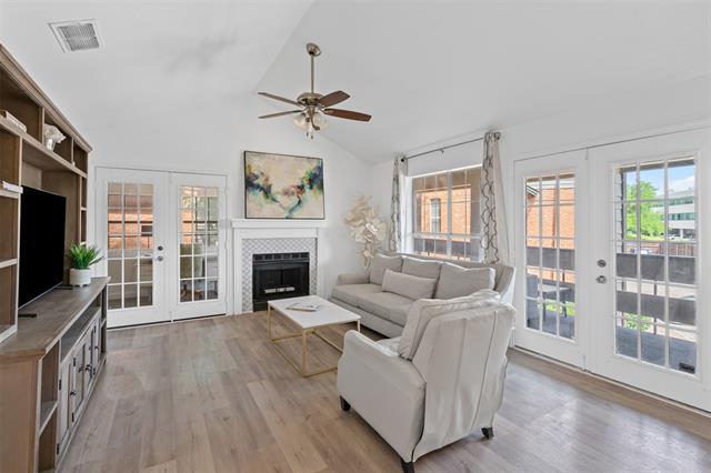 property at 252 Jefferson Pkwy