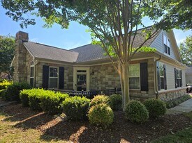 809 Ledgestone Ct in Tega Cay, SC - Building Photo