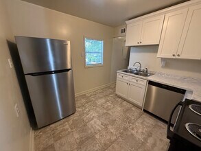 425 S Church St, Unit #1 in Athens, GA - Building Photo - Building Photo