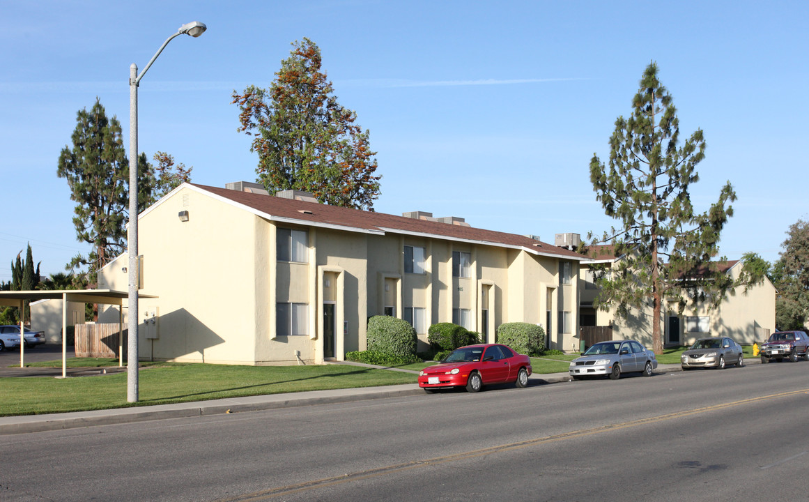 Villa San Joaquin Apartments in Lemoore, CA - Foto de edificio