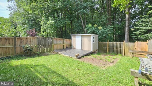 19914 Buhrstone Dr in Gaithersburg, MD - Building Photo - Building Photo