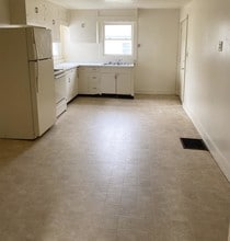 741 S Noble St-Unit -2 in Shelbyville, IN - Building Photo - Building Photo