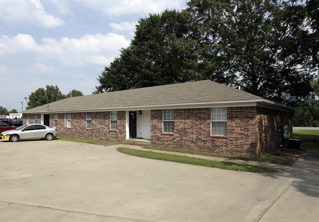 1205 N Lemon St in Beebe, AR - Building Photo