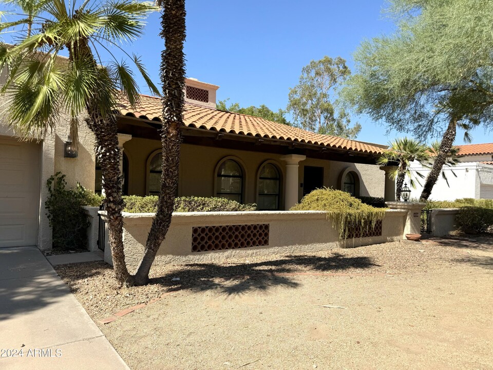 8120 E Appaloosa Trail in Scottsdale, AZ - Building Photo