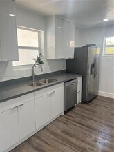 3310 SW 94th Pl in Miami, FL - Building Photo - Building Photo