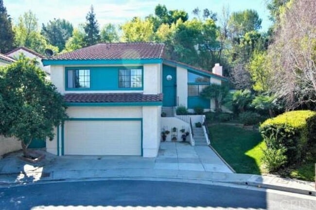 property at 5246 Calderon Rd