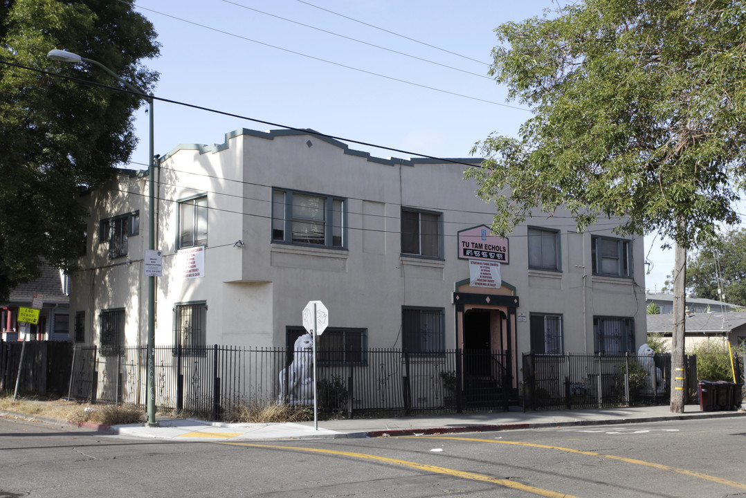 955-959 26th St in Oakland, CA - Foto de edificio