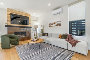 3411 15th Ave S in Seattle, WA - Building Photo