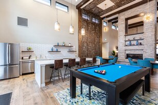 Encore Skyline in Boise, ID - Building Photo