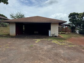 1226 Palekaiko St in Pearl City, HI - Building Photo