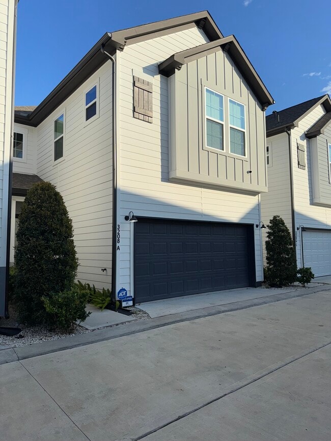 3208 Bostic St in Houston, TX - Building Photo - Building Photo