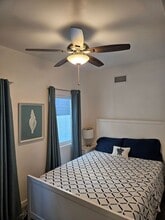 540 Orange Ave in Coronado, CA - Building Photo - Building Photo