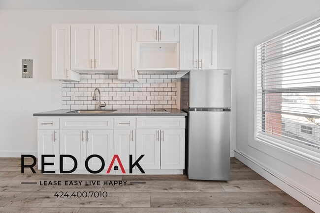 744 Beacon Ave in Los Angeles, CA - Foto de edificio - Building Photo