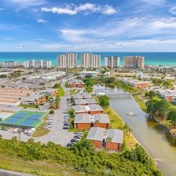 property at 4000 Gulf Terrace Dr