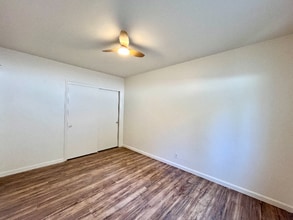 331 E 1st St in National City, CA - Foto de edificio - Building Photo