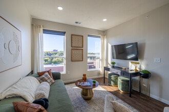 The Monico in Omaha, NE - Building Photo - Interior Photo