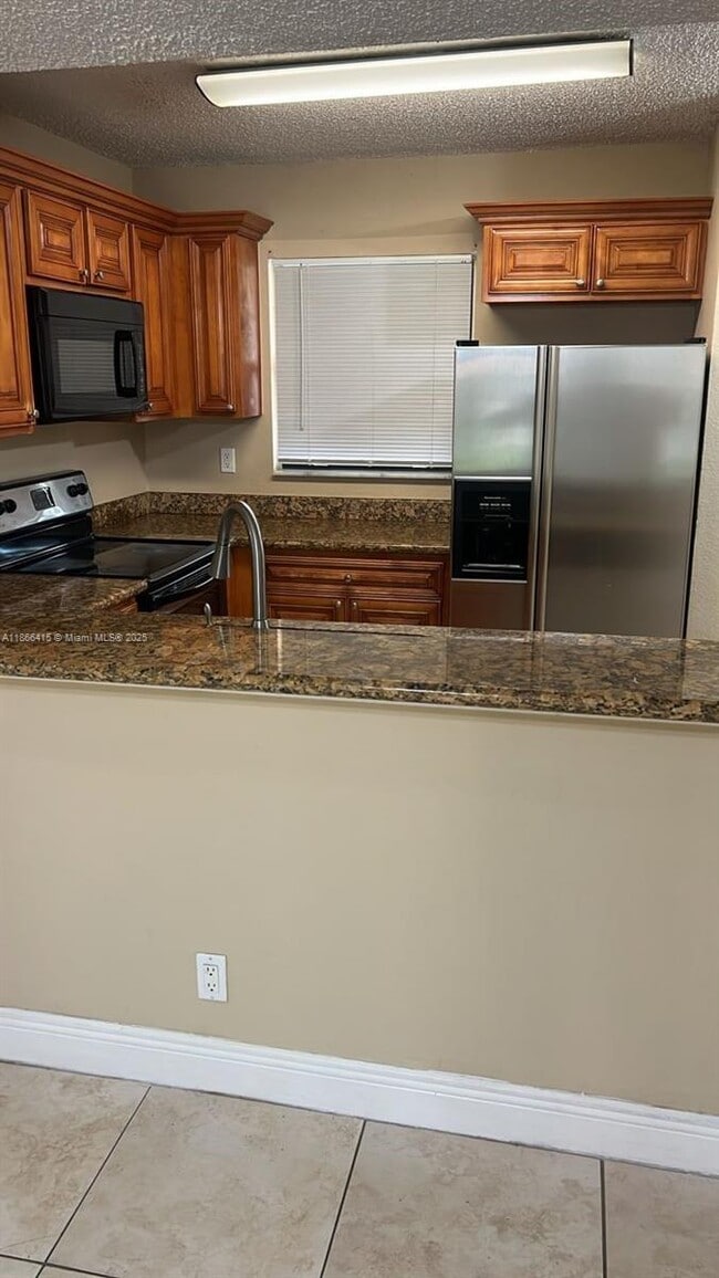 1480 Windorah Way in Royal Palm Beach, FL - Building Photo - Building Photo