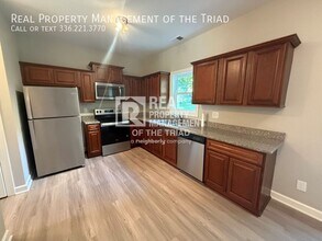 2234 Nettlebrook Dr in Winston-Salem, NC - Building Photo - Building Photo