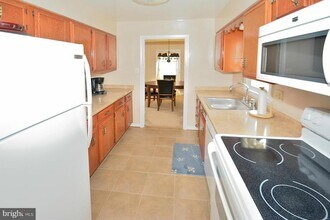 1700 Prelude Dr in Vienna, VA - Building Photo - Building Photo