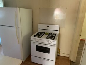 2026 Chestnut Ave in Barnsdall, OK - Foto de edificio - Building Photo