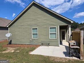 7814 Bluefin Trail in Union City, GA - Building Photo - Building Photo