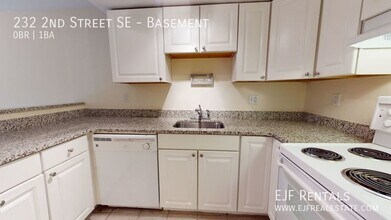 232 2nd St SE-Unit -Basement in Washington, DC - Building Photo - Building Photo
