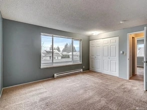 2001 11th st, Unit A in Bremerton, WA - Building Photo - Building Photo