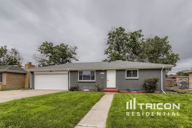 3115 Xanadu St in Aurora, CO - Foto de edificio - Building Photo