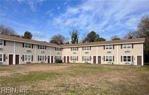 13 Hedge Ln, Unit A in Portsmouth, VA - Building Photo